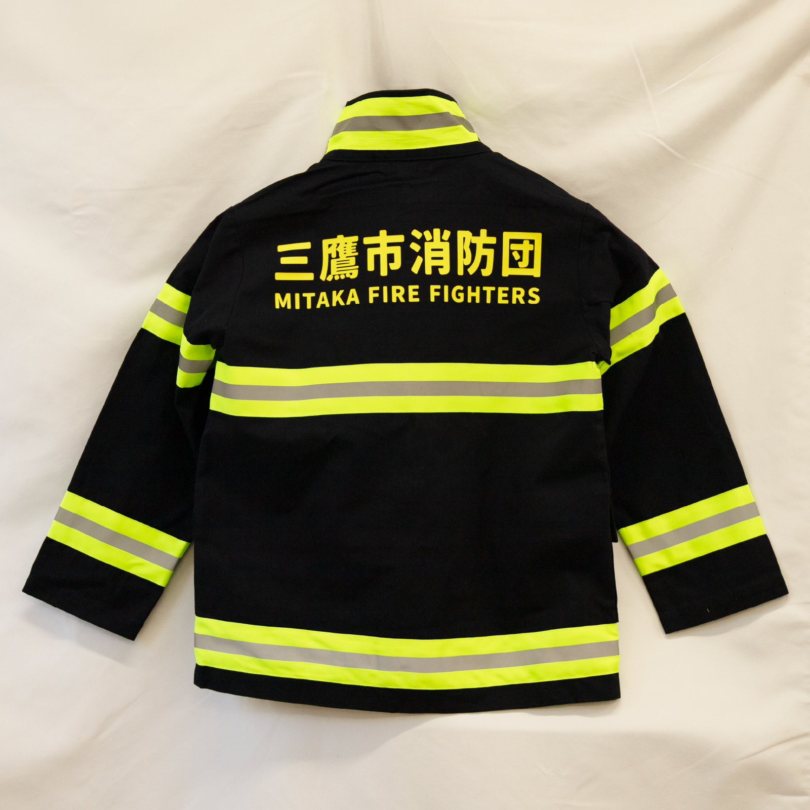 F.D.Kid’s　子供用防火服に背中プリントの加工のご依頼をいただきました。
